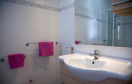 Balestrate Apartment | King's Residence