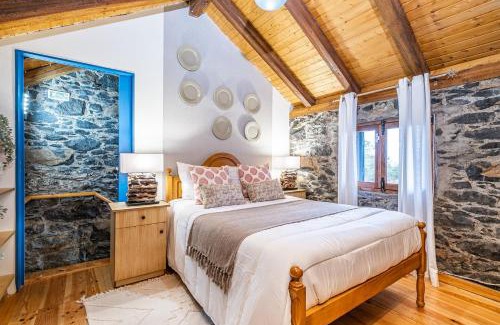 Porto Moniz House | King Shelter by Homie
