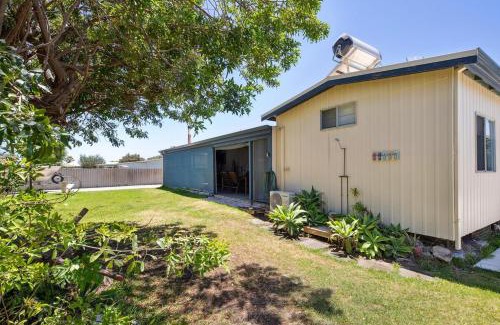 Lancelin House | King St Retreat, pet friendly!