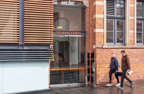 Newtown Apartment | King Street Apartments by Urban Rest