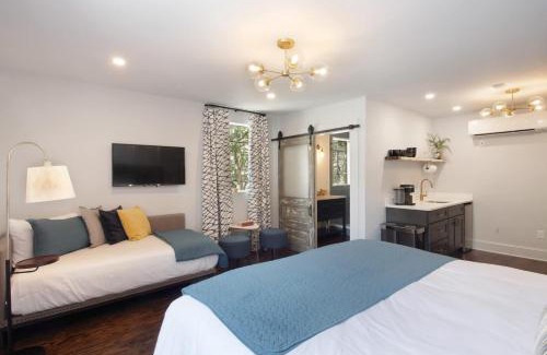 Historic District - North House | King Suite and Twin Boutique Hotel 2 Floor