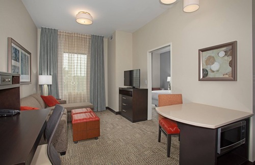 Littleton Condo | King Suite at Staybridge | FREE Daily Breakfast Included