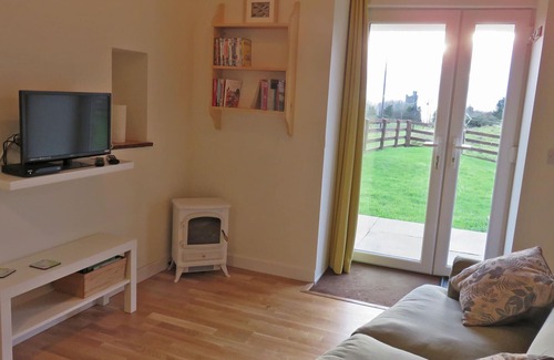 Kirkcudbright Apartment | Kinganton Bothy, private studio with sea views