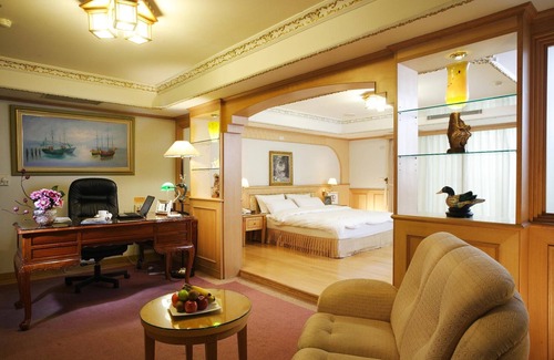 East District Hotel | Kingdom Hotel