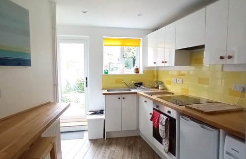 Martlesham Heath House | Kingfisher Cottage - a perfect place to stay