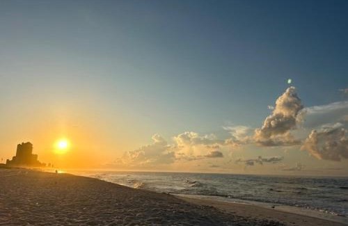 Orange Beach House | KINGFISHER COTTAGE cottage