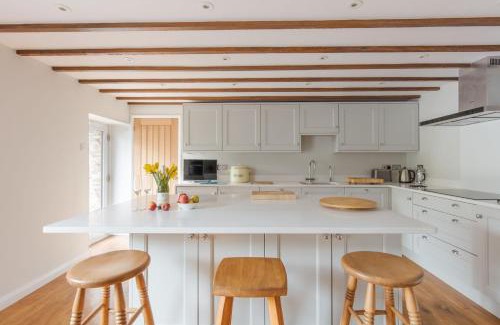 Chillington House | Kingfisher Cottage