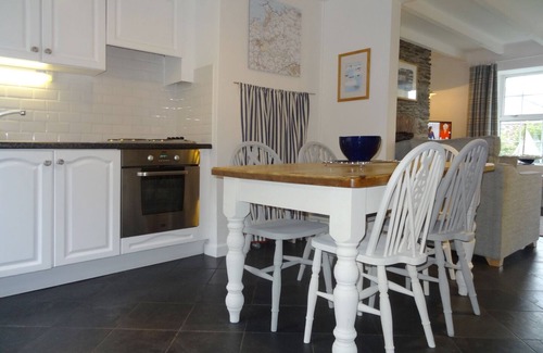 Edmonton Cottage | Kingfisher Cottage