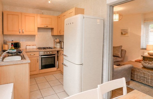 Watermouth Cottage | KINGFISHER COTTAGE, pet friendly in Ilfracombe