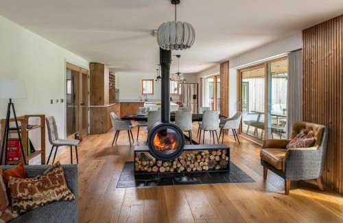 Market Drayton House | Kingfisher Forge