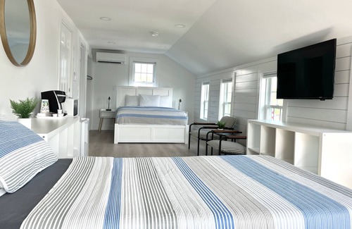 Harwich Port Hotel | Kingfisher Harwich Port