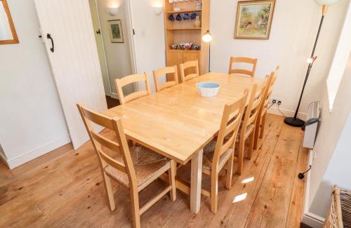 Cirencester House | Kingfisher House