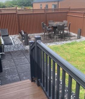 Evesham Cabin | Kingfisher Lodge Long Acre Holiday Park