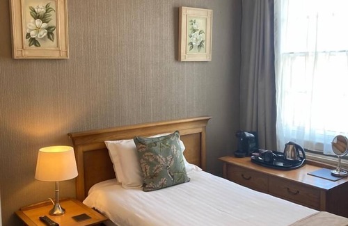 Boston Bed & Breakfast | Kings Arms
