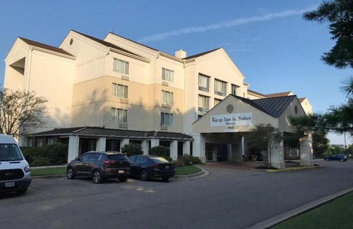 Landen Hotel | Kings Inn Suites Cincinnati Ma