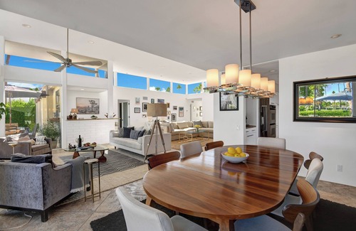 Indian Canyon House | Kings Point Retreat - Palm Springs Paradise on Indian Canyons Golf Course