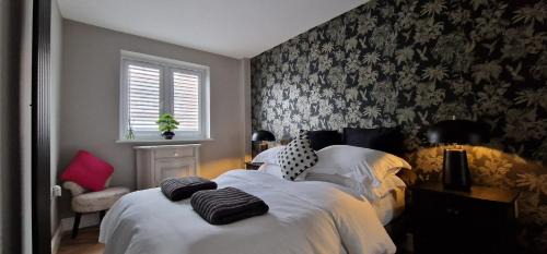 Newark House | Kings Sconce