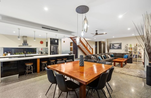 Kingscliff House | Kingscliff, Salt Village Retreat