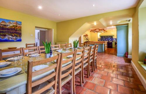 Kingscote House | Kingscote Park House