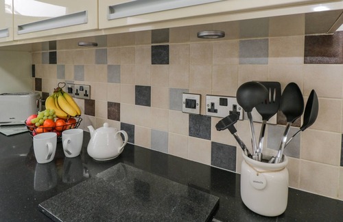 Llangrove Cottage | KINGSFORD HOUSE, pet friendly in Whitchurch, Herefordshire