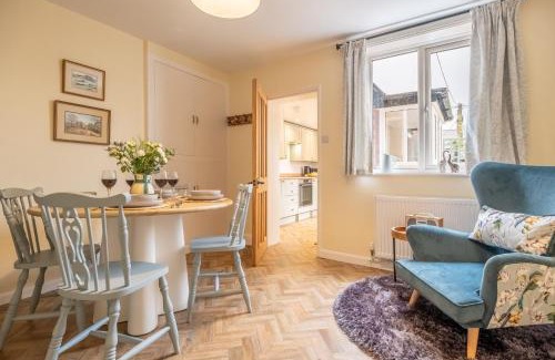 Snettisham House | Kingsley Cottage