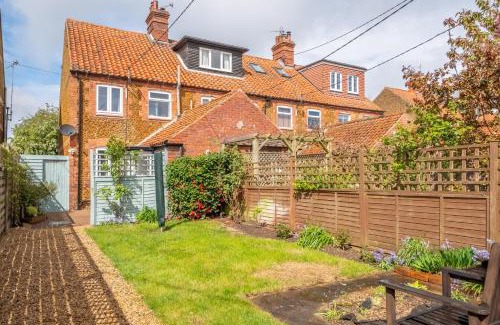 Snettisham House | Kingsley Cottage