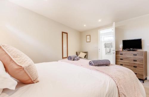 Barnstaple House | Kingsleys Lodge