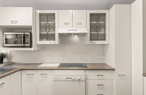 Huskisson Cottage | Kingston Cottage by Experience Jervis Bay
