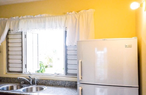 Saint Andrew Apartment | Kingston Guest Apt at Plantation Springs
