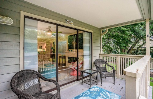 Arcadian Shores House | Kingston Residences Lake View Villas