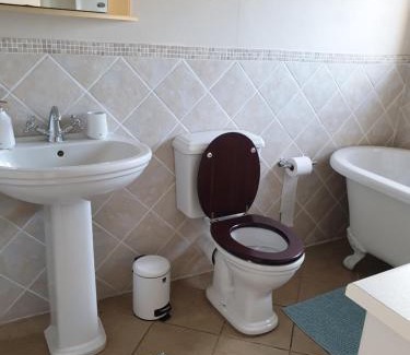 Grahamstown Apartment | Kingsview Unit