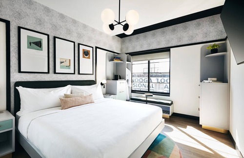 Downtown Chattanooga Hotel | Kinley Chattanooga Southside, a Tribute Portfolio Hotel