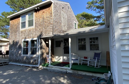 Southern Coast House | Kinney Shores home just steps to beautiful 7 miles of sandy beach on Saco Bay