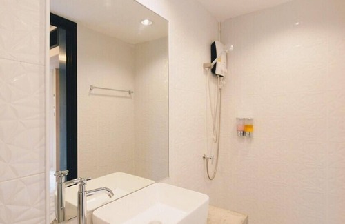 Trang Hotel | Kipbox Hotel Trang
