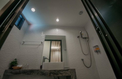 Trang Hotel | Kipbox Hotel Trang