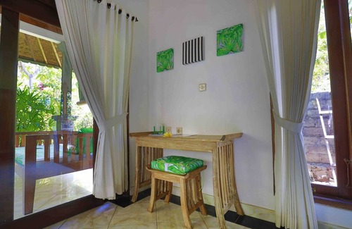 Purwakerti Cottage | Kirana Homestay - Leaf Bungalow
