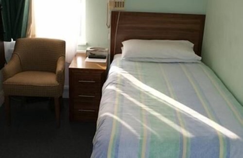 Fairfield Bed & Breakfast | Kirkdale Hotel