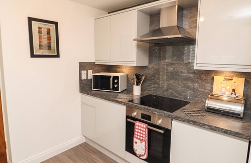 Thornthwaite Cottage | KIRKSTONES, with a garden in Keswick