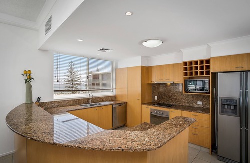 Coolangatta Apartment | Kirra Beach Apartments