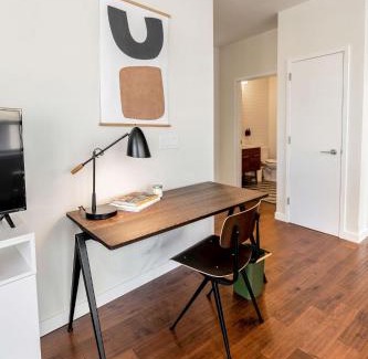 Central Business District Apartment | Kislak 407 Stunning 2BR Corner Apt Retreat Above the City