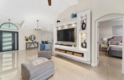 Indian Point House | Kissimmee/20 mins to Disney/Private Heated Pool