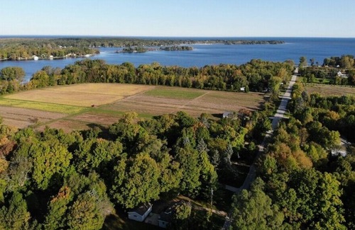Little Sturgeon House | Kitchenette offering 2 Queen Beds at a mom and pop motel 1/2 mile to the bay ...