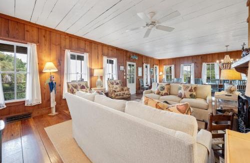 Debordieu Colony House | Kitchens Beach House home by Peace Vacations