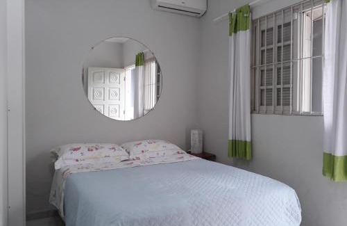 Pereque-Acu House | KITNET 01 com ar cond, à 3 min da praia