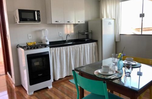 Praia Grande Apartment | KITNET Ar condicionado, Wi Fi e varanda perto Praia Grande