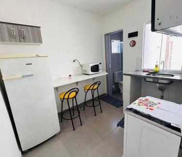 Zona Norte Apartment | KitNet Mobiliada, 01 Dormitório -Zona Norte cod 05