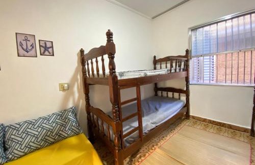 Praia Grande House | Kitnet no Canto do Forte – Ótima localização!