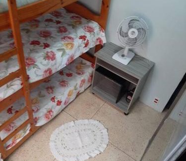 Boqueirao Apartment | kitnet pé na areia, em frente a praia.