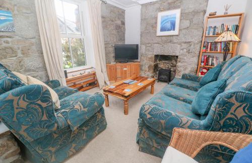 Newlyn House | Kittiwake