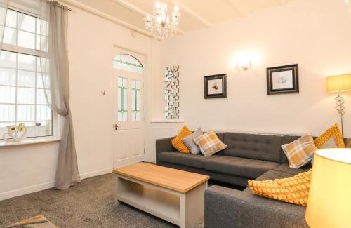 South Shore House | Kitty Cottage